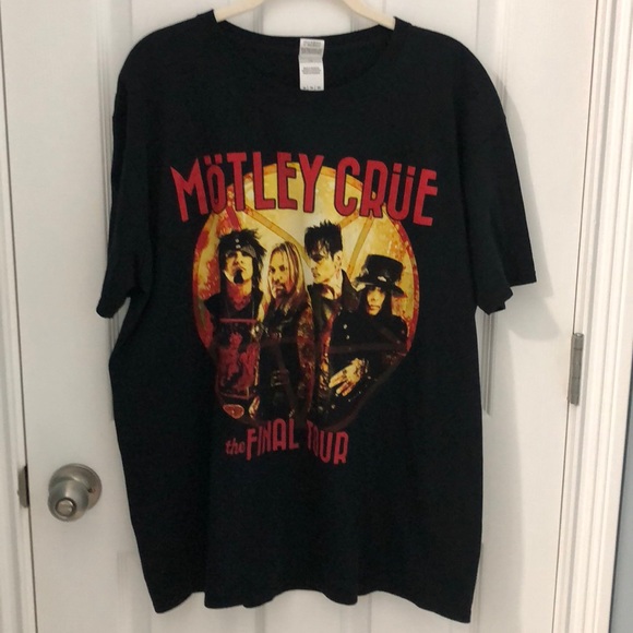 motley crue graphic tee